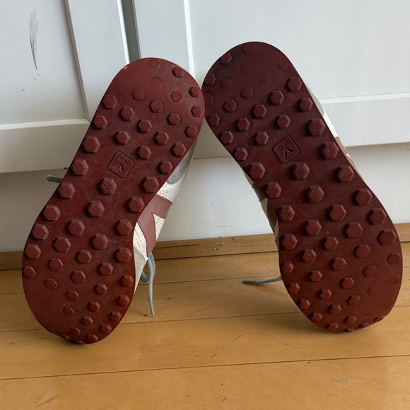 Veja White and Tan Sneakers with Red Accents - Picture 8 of 8